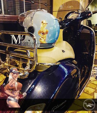 PNP41 Pinup Kizi Etiketi