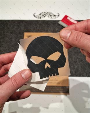 RFBK30 Siyah Reflektif Kurukafa Etiketi