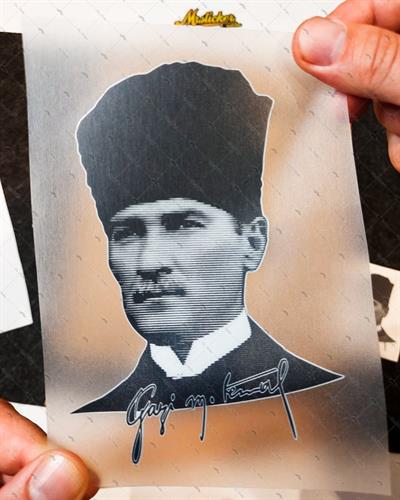 RFHLM109 Ozel Seri - Reflektif Cizgi Calismali Gazi Mustafa Kemal Etiketi - Orta Boy-Kucuk Boy Set