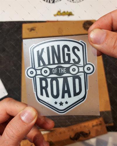 RFHLM36 Reflektif Yollarin Krali Yazili Etiket