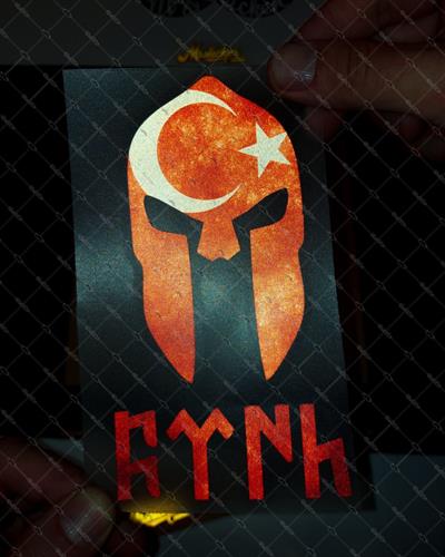 RFHLM67 Reflektif Savas Migfer Etiketi Gokturkce Turk Yazisi Ile