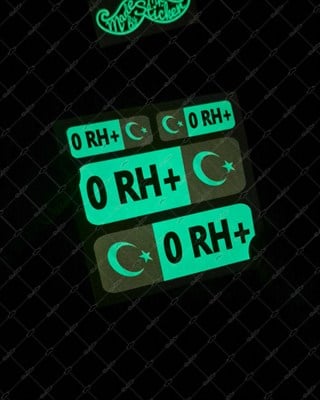 GIDWBT02 Karanlıkta Işıldayan 0 Rh Pozitif (+) Kan Grubu Etiket Seti