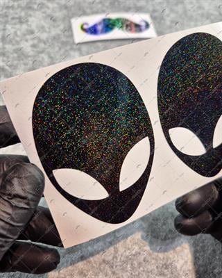 LMT16 Limited Edition Galaksi Efektli Uzaylı Stickerı