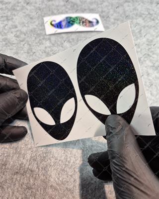 LMT16 Limited Edition Galaksi Efektli Uzaylı Stickerı