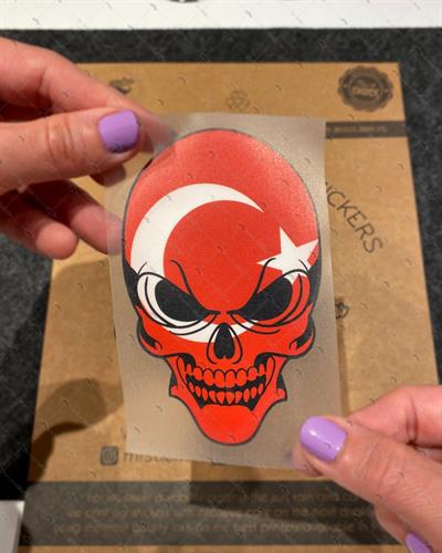 SKL32 Cilgin Turk Kurukafa Etiketi