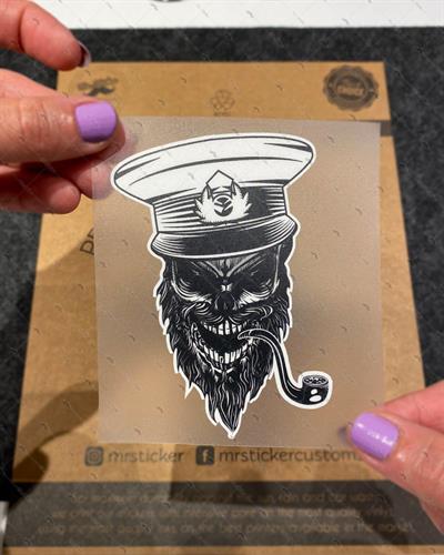 SKL39 Kaptan Kurukafa Etiketi