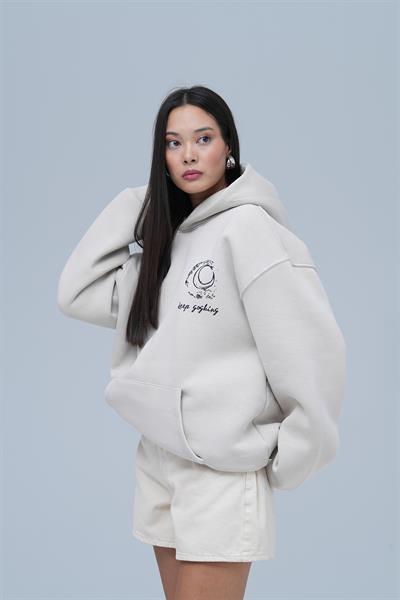 Beyond the Frame Oversize Sweatshirt Kadın Stone