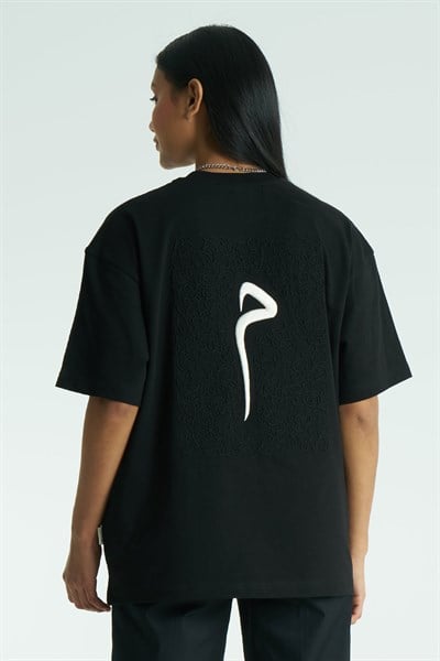 Glyph Oversize Kadın Tişört Siyah