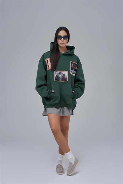 Layers of Awakening Oversize Sweatshirt Kadın Yeşil
