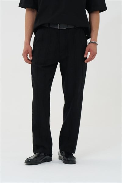 Loomline Relaxed Fit Erkek Pantolon Siyah