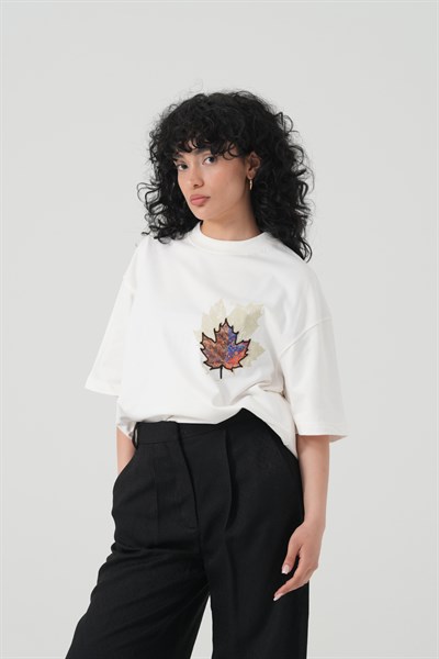 Maple Dream Oversize Kadın Tişört Ekru