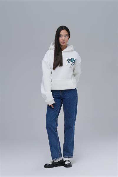 Mosaic Portrait Oversize Sweatshirt Kadın Ekru