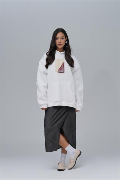 Not All Wounds Are Visible Oversize Sweatshirt Kadın Ekru