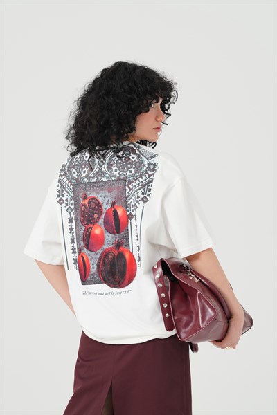 Pomegranate Art Oversize Kadın Tişört Ekru
