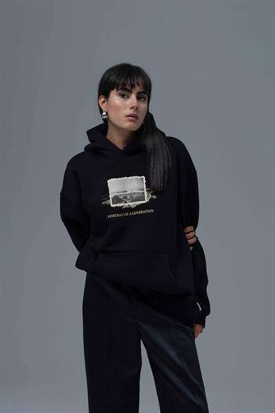 Portrait of a Generation Oversize Sweatshirt Kadın Siyah