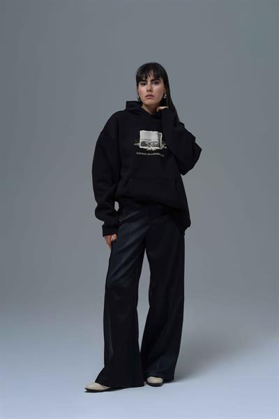 Portrait of a Generation Oversize Sweatshirt Kadın Siyah
