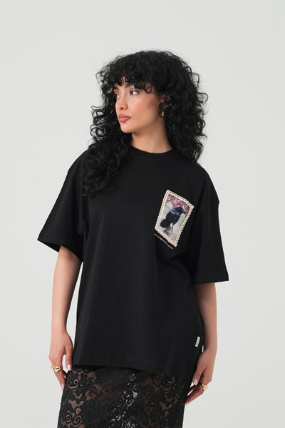 Raven Tale Oversize Kadın Tişört Siyah