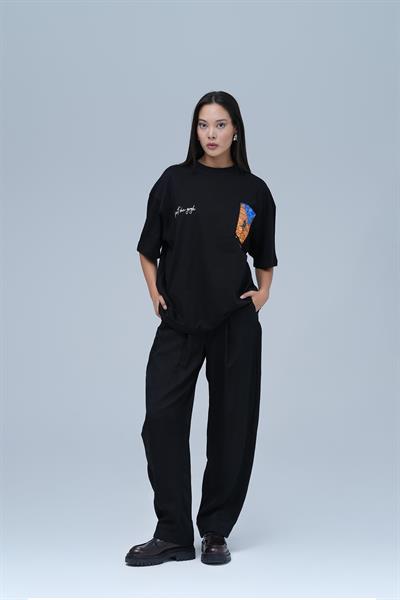 Starry Flow Oversize Tişört Kadın Siyah