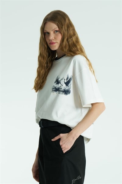 Tsuru Oversize Kadın Tişört Ekru