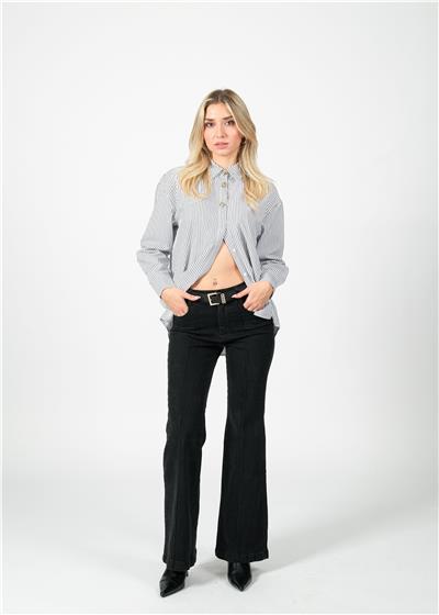 Siyah Kemerli Düz Kesim Cimalı Jean