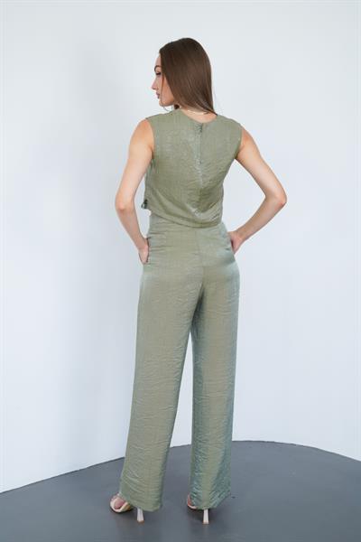 Hafif Parlak Kırışık Efektli Viskon Polyester Takım Yeşil