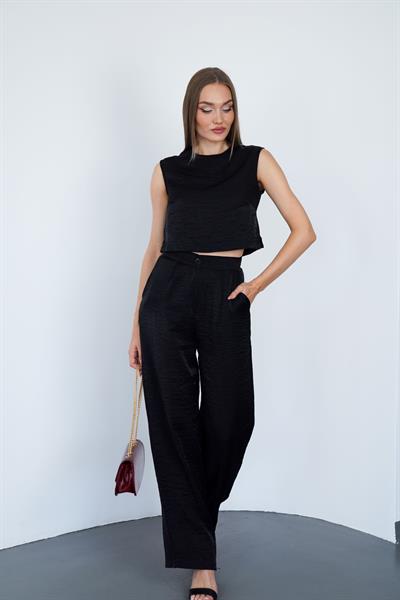 Hafif Parlak Kırışık Efektli Viskon Polyester Takım Siyah
