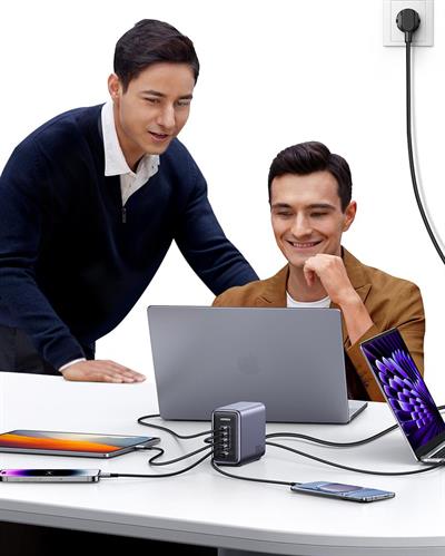 UGREEN Nexode 300W GaN 5 Portlu Hızlı Şarj Cihazı İstasyonu, 4xUSB-C, 1xUSB-A, 2M 240W Kablolu, Gri, 90903B