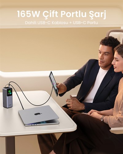 UGREEN Nexode Pro 20.000 mAh 165W USB-C Makaralı Dahili Kablolu Şarj Powerbank