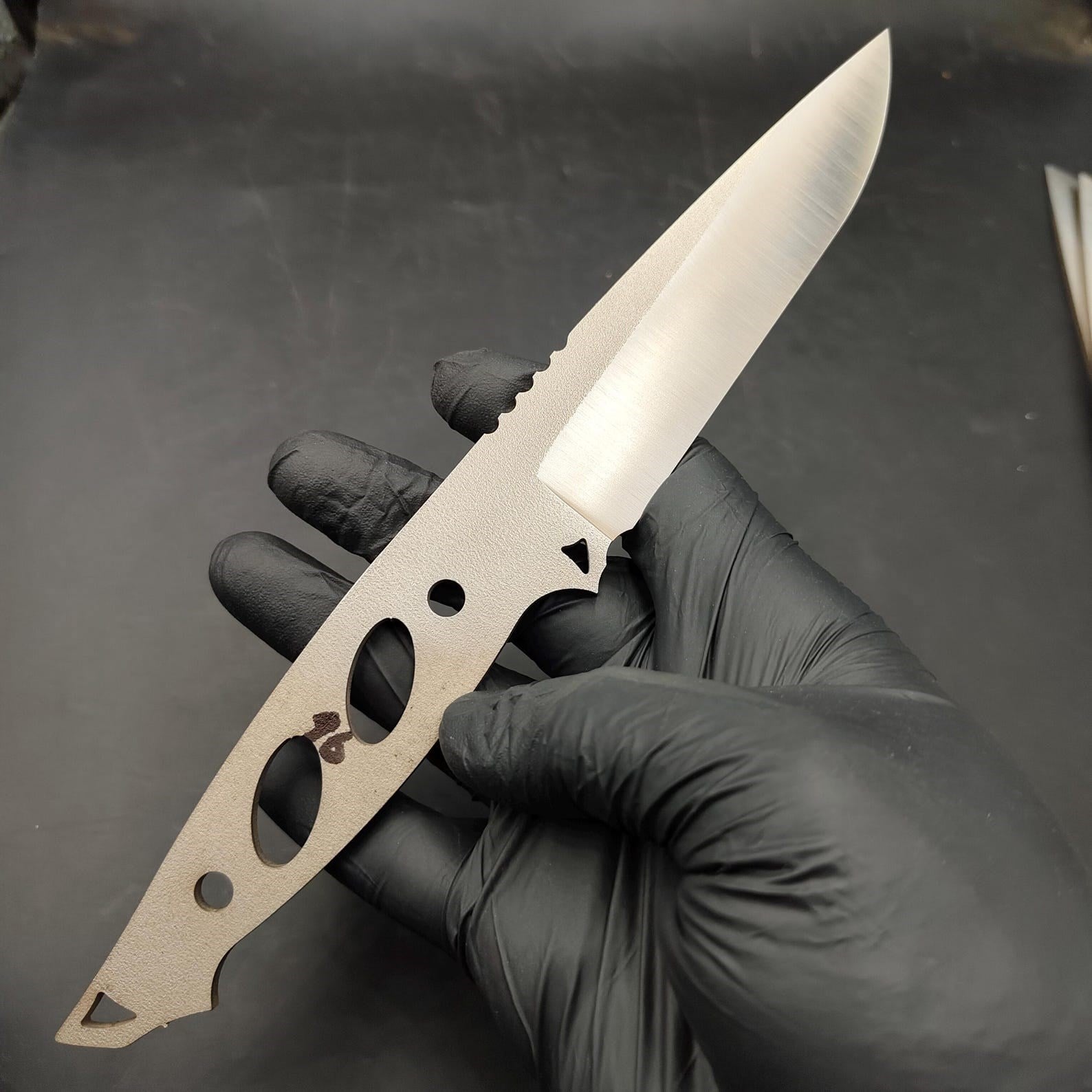 D2 Knife Blank - DI16