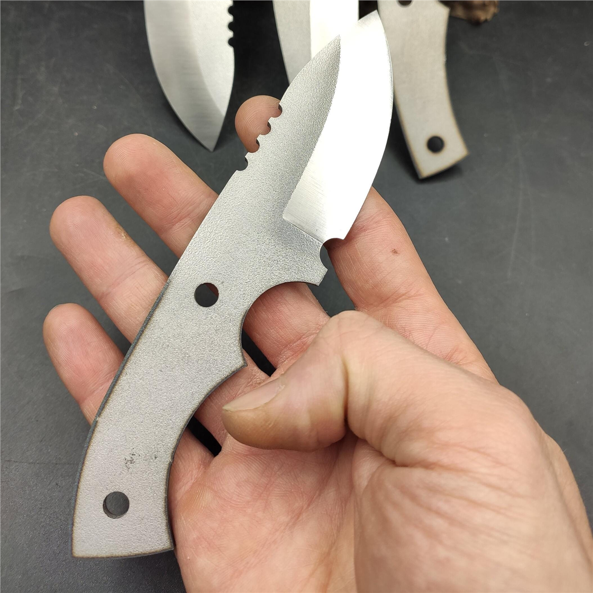N690 Hunting Skinner Knife Blank - N116
