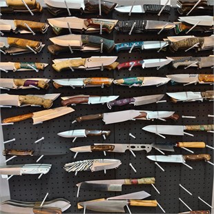 custom-knife-making-service-brass-pins-74c-91.jpg