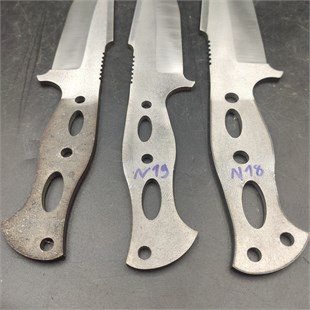 N690 Hunting Knife Blank - N18
