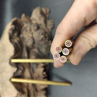 Red Mosaic Pin 6mm (15/64'')