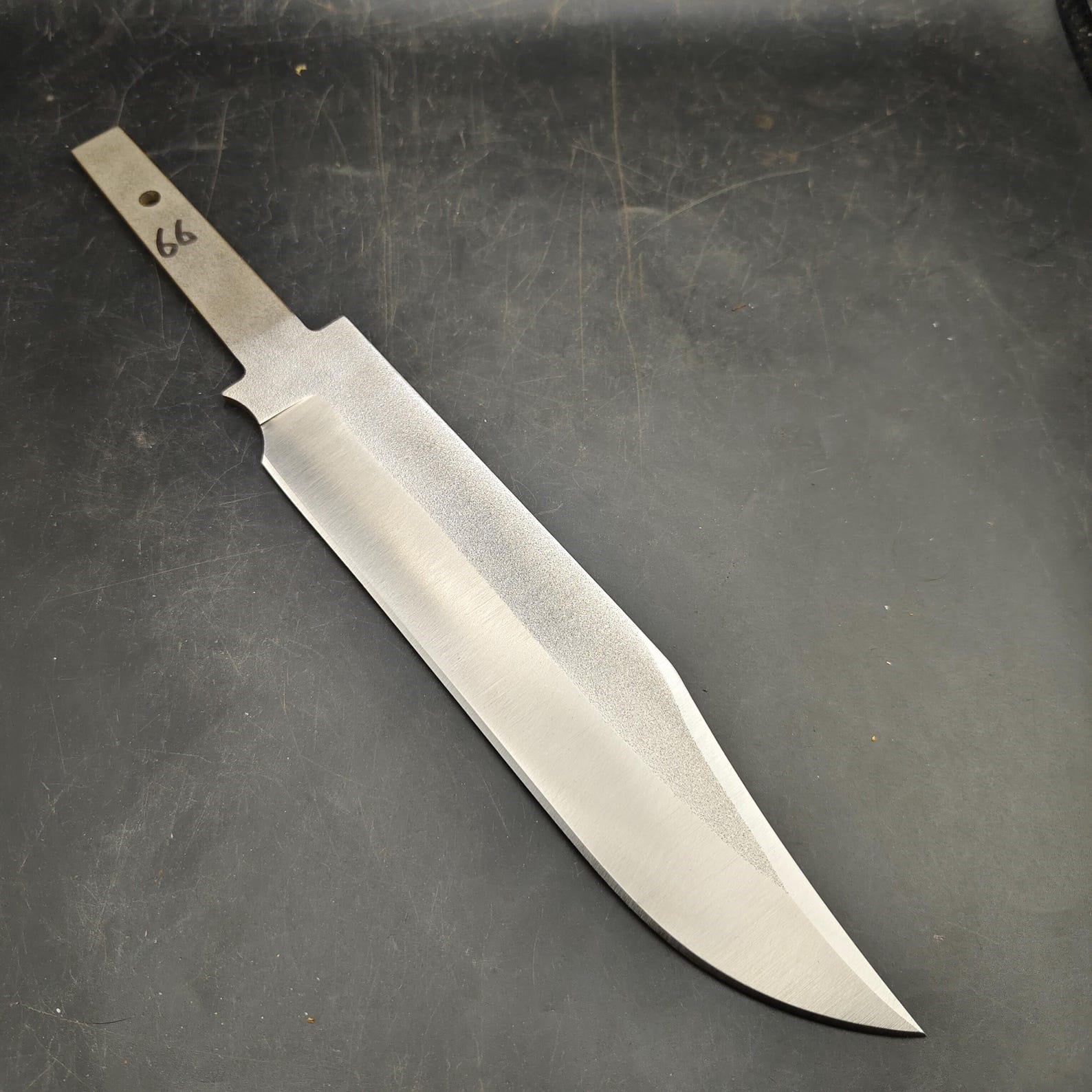 n690-bowie-knife-blank-n66-042-2a.jpg