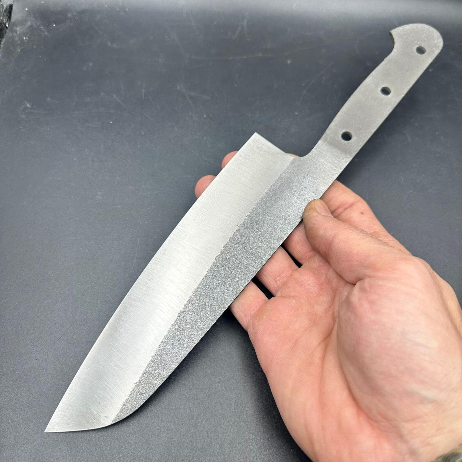 n690-full-tang-european-santoku-chef-k-2-3e8a.jpg