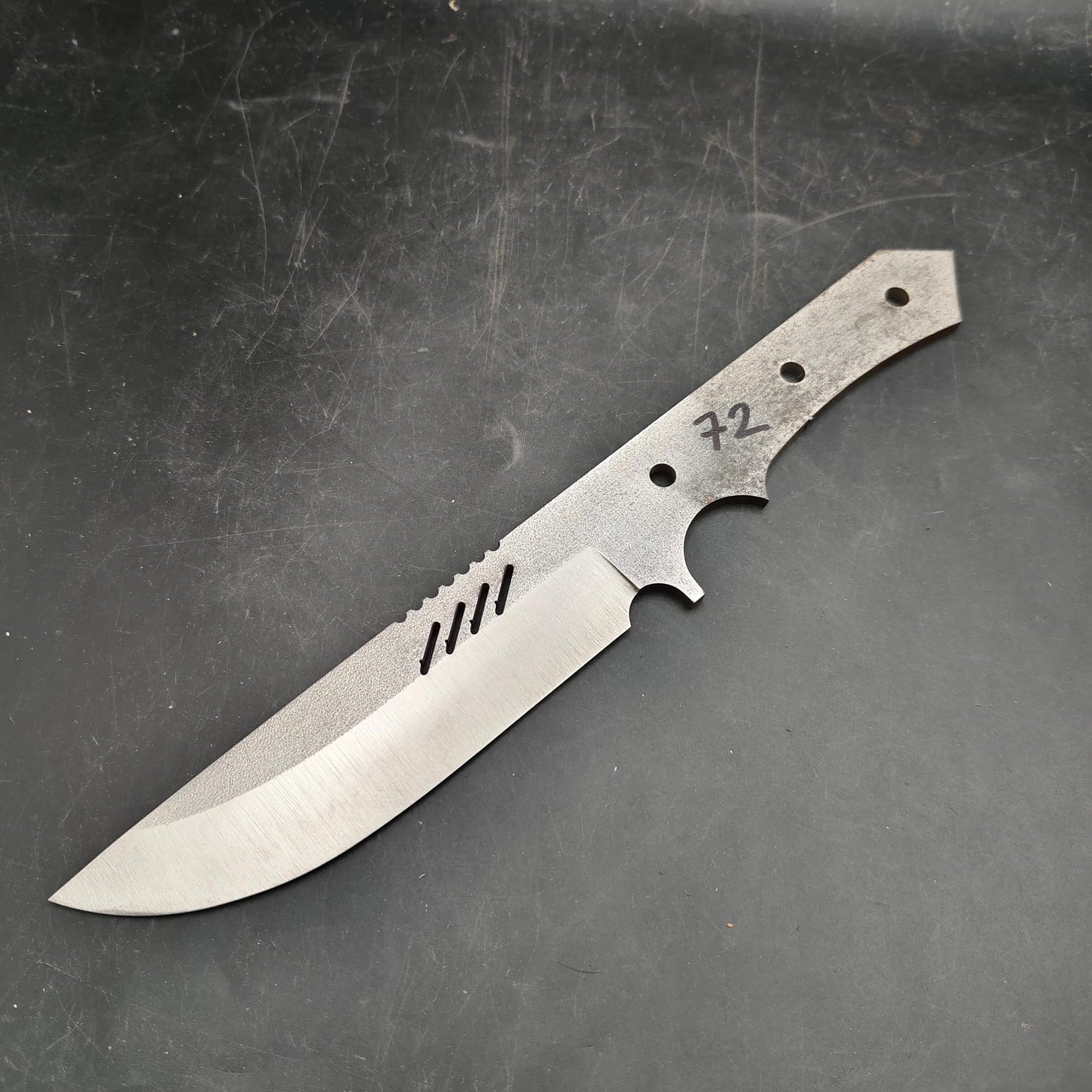 n690-knife-blank-n72--77e41.jpg
