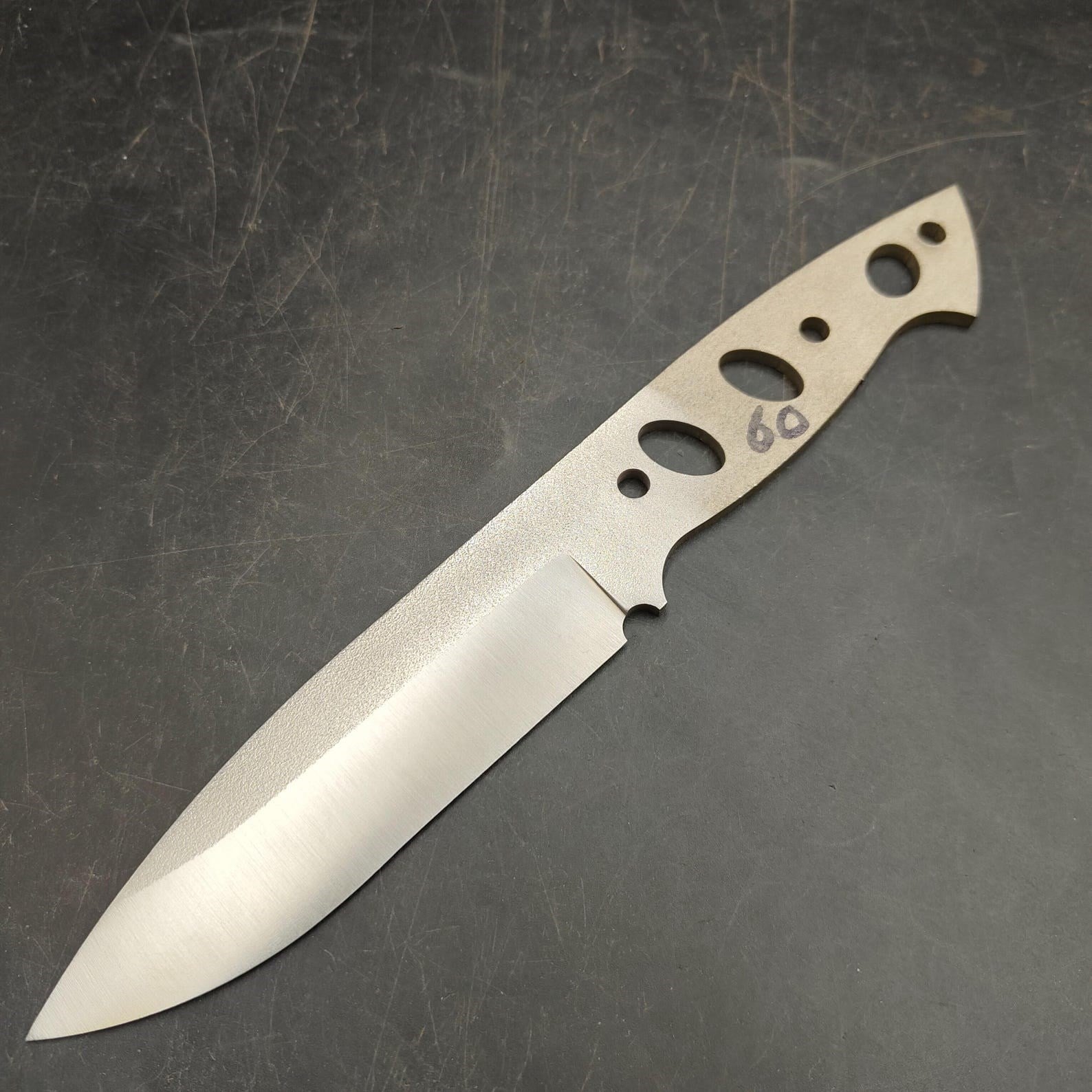 n690-outdoor-knife-blank-n60--a4d9-.jpg