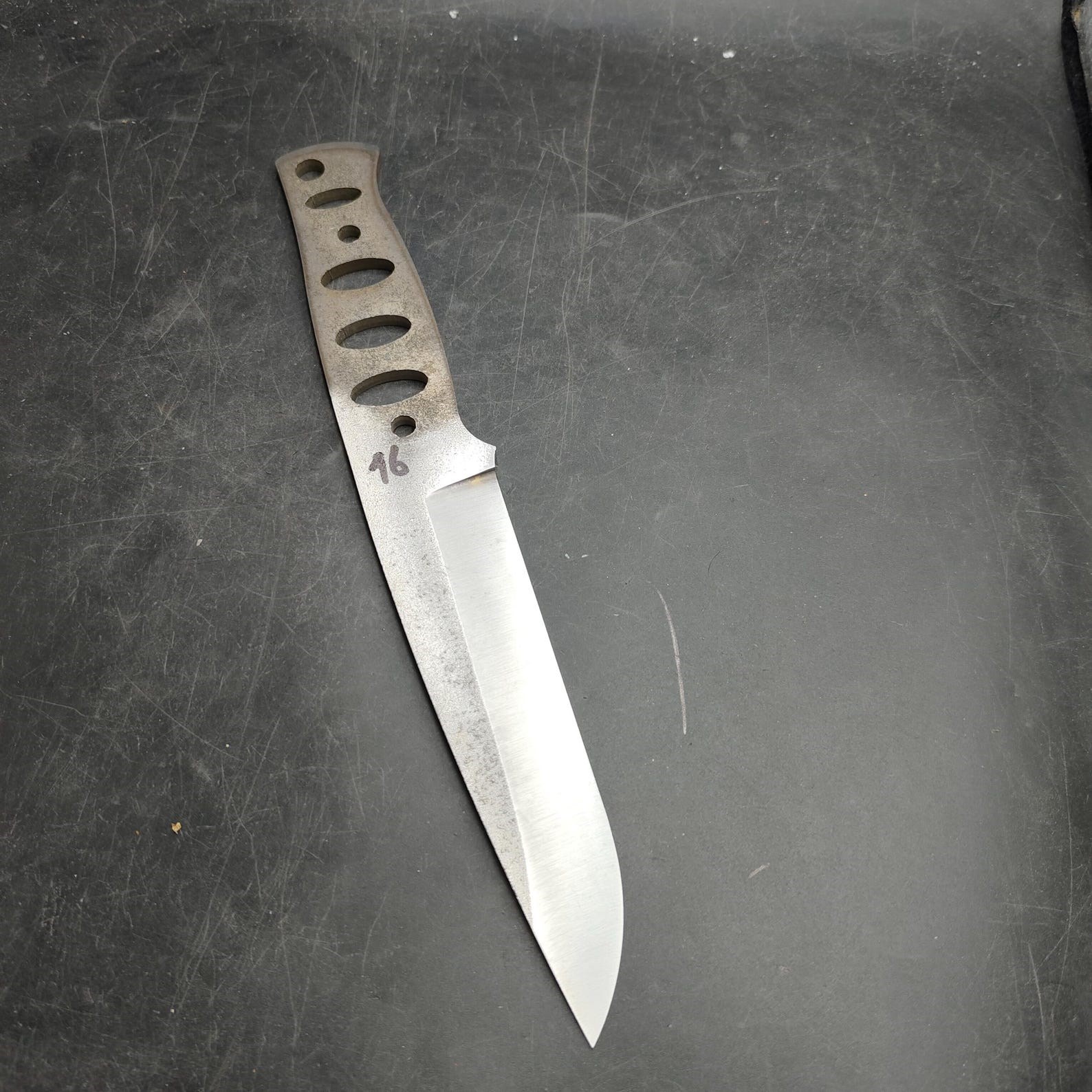 sleipner-knife-blank-s16-0593d1.jpg