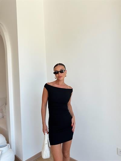 Siyah Mini Drapeli Elbise