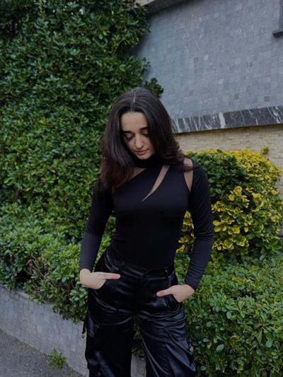 ZALİRA Tül Detaylı Siyah Bluz