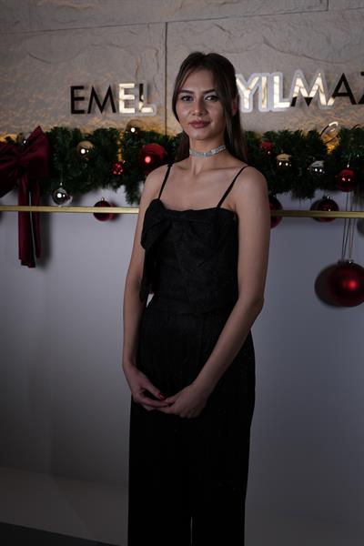 fiyonk detaylı ikili takım