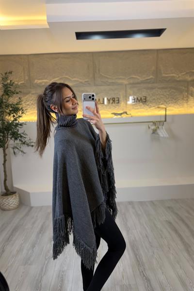 püskül detaylı panço