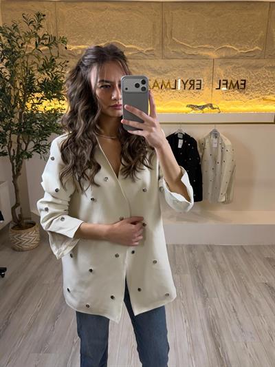 Zımba Detaylı Blazer Ceket