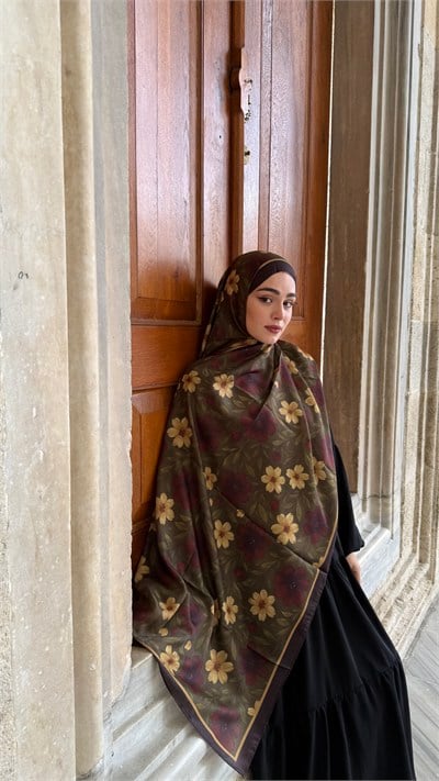 Arve Şal - HakiArve Şalrosen design