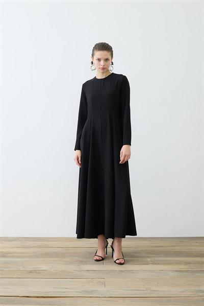 ALIZA CREPE FITTED DRESS BLACK