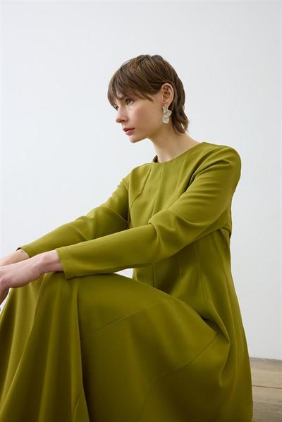 ALIZA CREPE FITTED DRESS GREEN