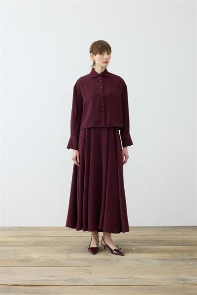 ALIZA CREPE SLEEVELESS FITTED DRESS BURGUNDY