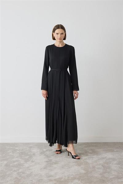 AURA DOKULU ŞİFON ELBİSE SİYAH