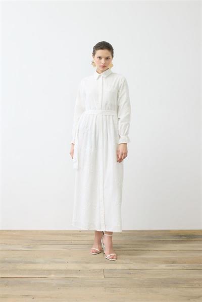 BELLA EMBROIDERED DRESS WITH APPLIQUÉ DETAILS WHITE