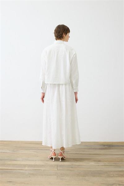 BELLA EMBROIDERED SKIRT SET WITH APPLIQUÉ DETAILS WHITE